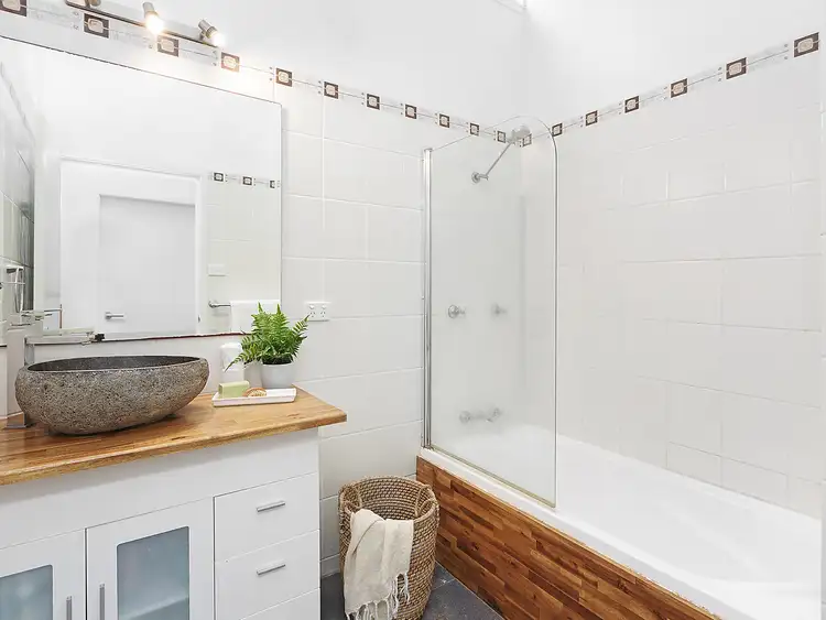 Sixth view of Homely house listing, 21 Aminya Place, Farmborough Heights NSW 2526