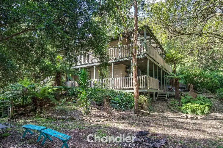 13 Woodland Grove, Selby VIC 3159