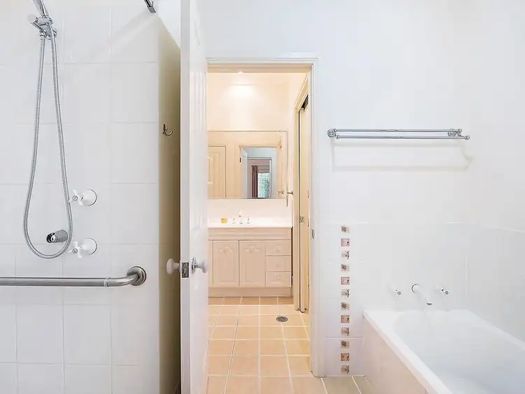 Sixth view of Homely unit listing, 1/16 Rheinberger Avenue, Mudgee NSW 2850