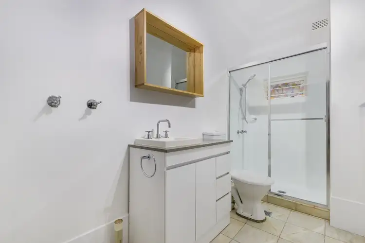 Fifth view of Homely apartment listing, 2/18 Dudley Street, Bondi NSW 2026