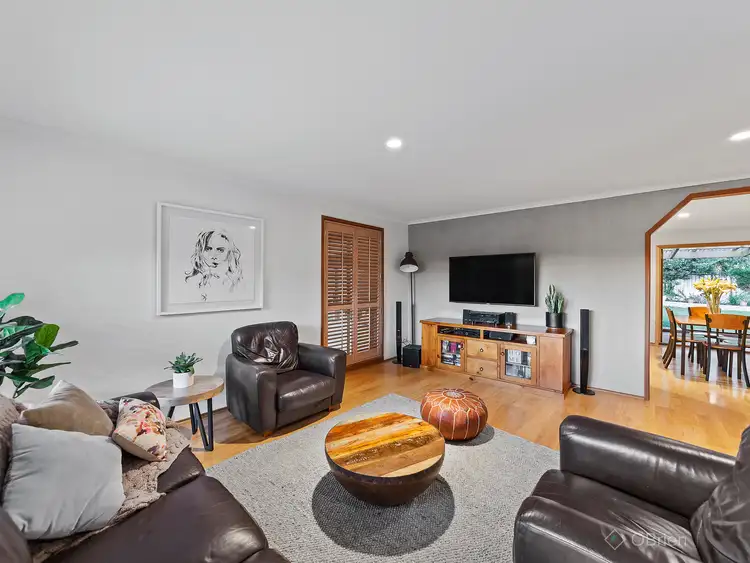 Second view of Homely house listing, 2 Glenbourne Road, Cranbourne VIC 3977