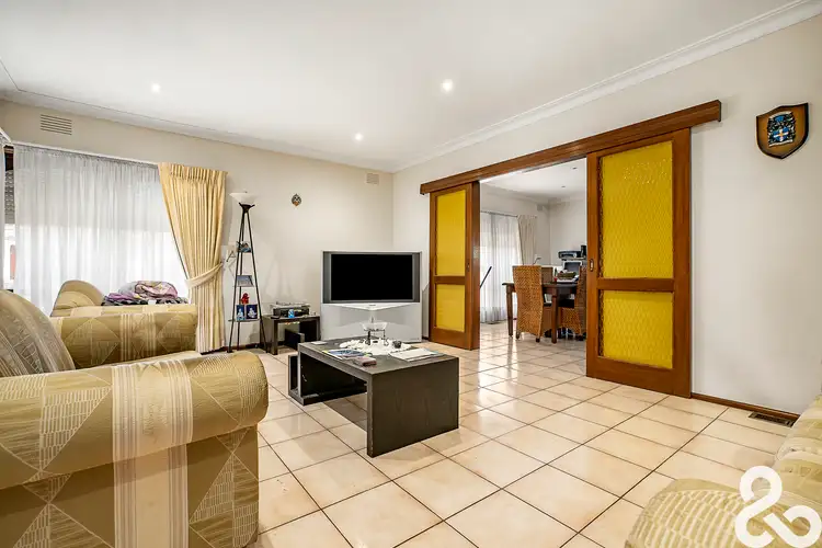 Fourth view of Homely house listing, 5 Sherwood Drive, Thomastown VIC 3074