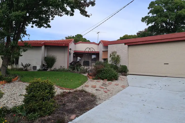 Main view of Homely house listing, 2 Opal Court, Wodonga VIC 3690