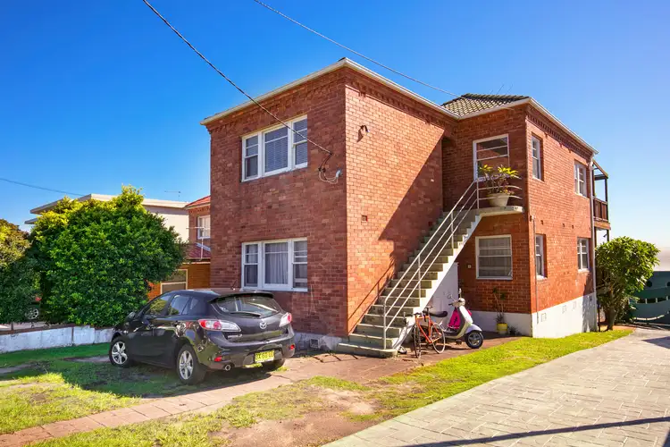 Second view of Homely unit listing, 1/11 Highview Avenue, Freshwater NSW 2096