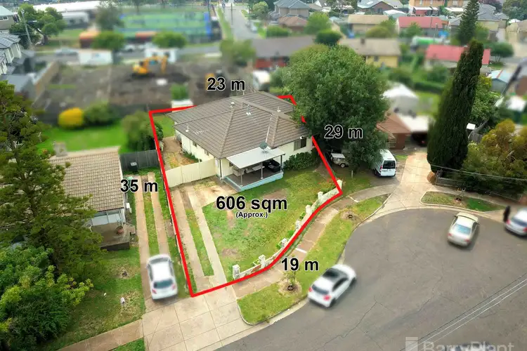 7 Towong Street, Dallas VIC 3047