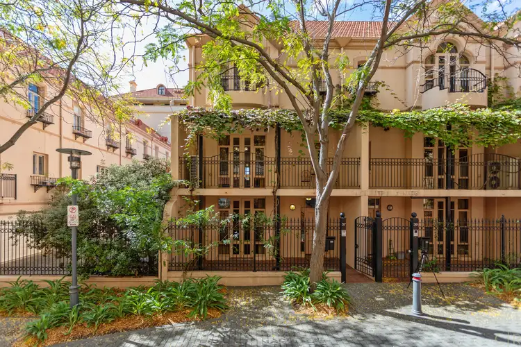 37 Charlick Circuit, Adelaide SA 5000