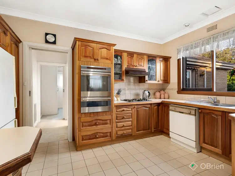 Fifth view of Homely house listing, 4 David Street, Mordialloc VIC 3195