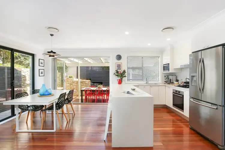 115 Iola Avenue, Farmborough Heights NSW 2526