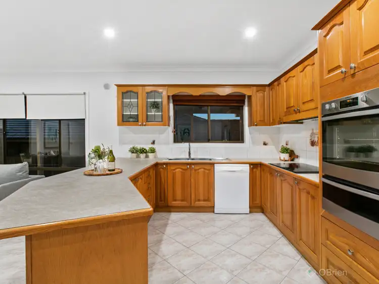 Fourth view of Homely house listing, 32 Crystal Brook Court, Narre Warren South VIC 3805