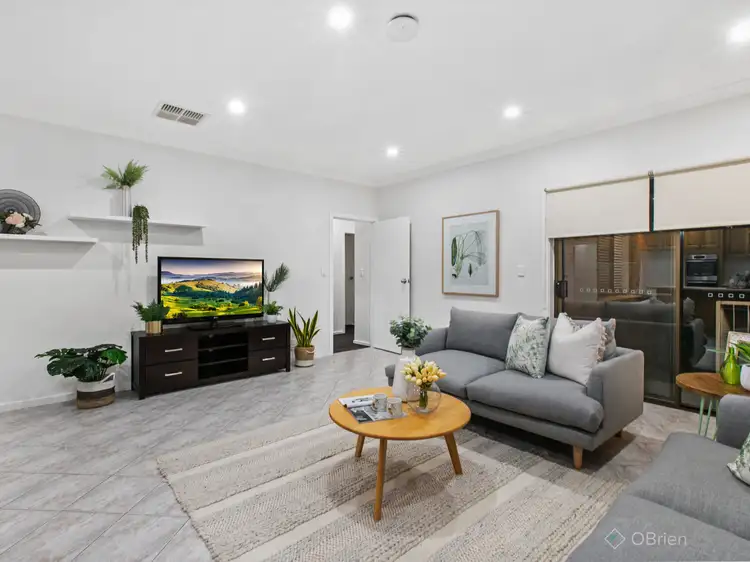 Sixth view of Homely house listing, 32 Crystal Brook Court, Narre Warren South VIC 3805