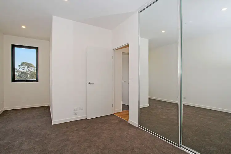 Sixth view of Homely apartment listing, 104A/5 Zenith Rise, Bundoora VIC 3083