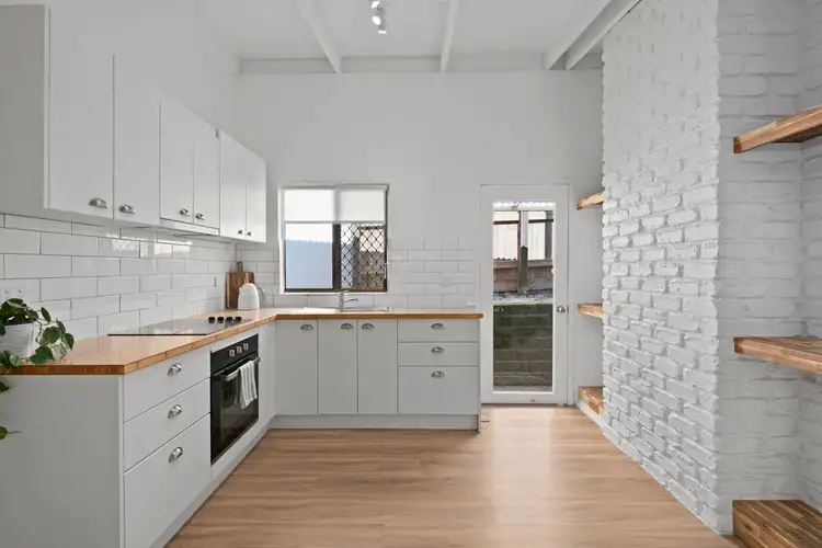 Fifth view of Homely unit listing, 1/21 Margit Crescent, Sunrise Beach QLD 4567
