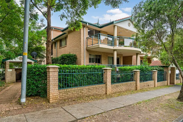 11/3-5 Oakes Street, Westmead NSW 2145