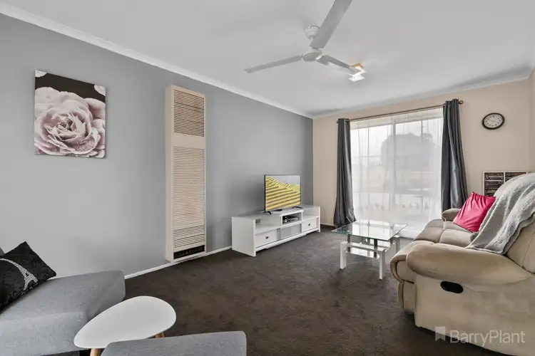 Sixth view of Homely unit listing, 2/14 Cyprus Place, Pakenham VIC 3810