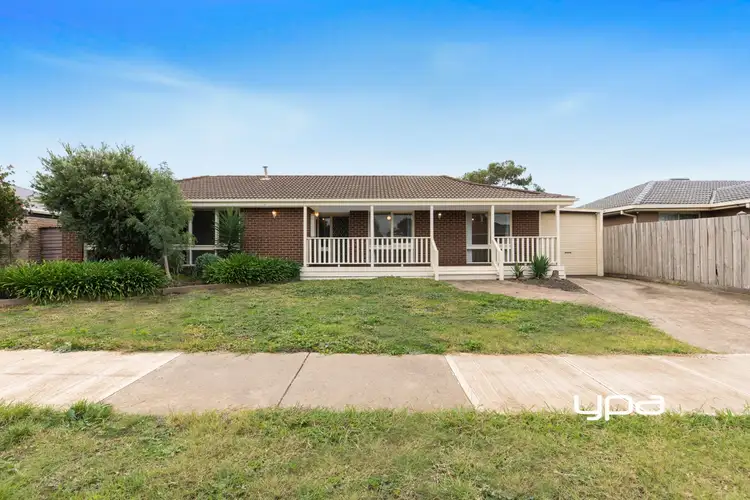 32 Burke Road, Sunbury VIC 3429