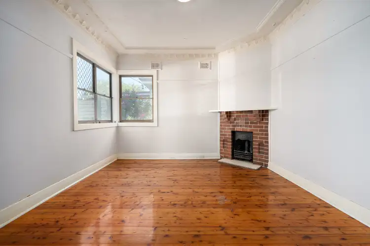 Fifth view of Homely house listing, 10 Phillips Street, Hamilton North NSW 2292