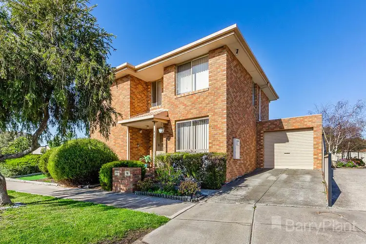 2/20 Proctor Crescent, Keilor Downs VIC 3038