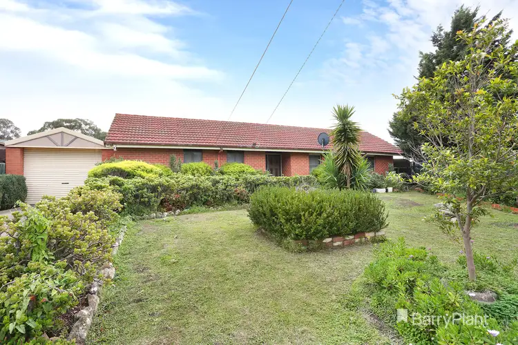 11 Humevale Court, Meadow Heights VIC 3048