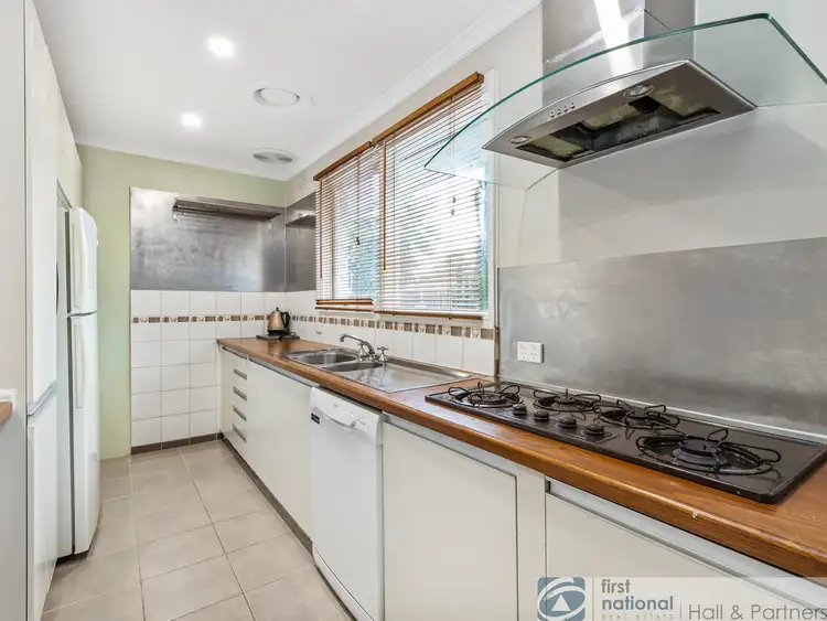 Fifth view of Homely house listing, 9 Piedmont Close, Endeavour Hills VIC 3802