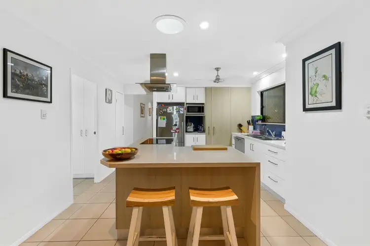 Fifth view of Homely house listing, 18 Wahoo Court, Jubilee Pocket QLD 4802