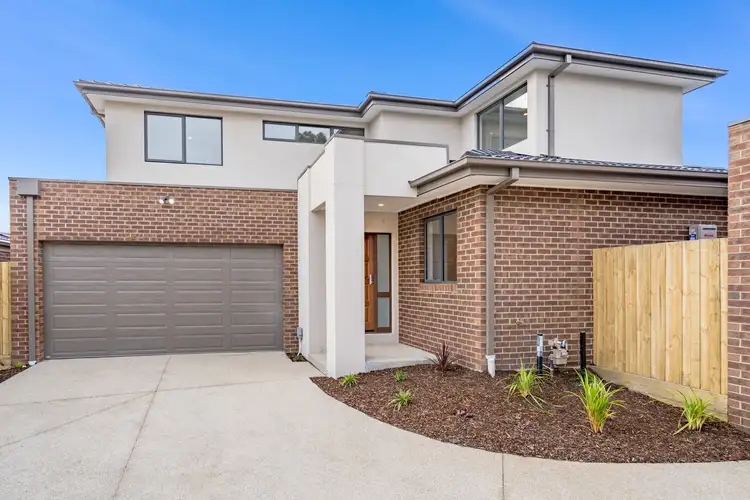 Main view of Homely townhouse listing, 2/8 Bruce Street, Mitcham VIC 3132