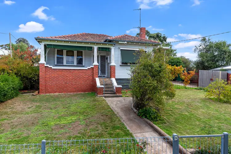 9 Thomas Street, Ironbark VIC 3550