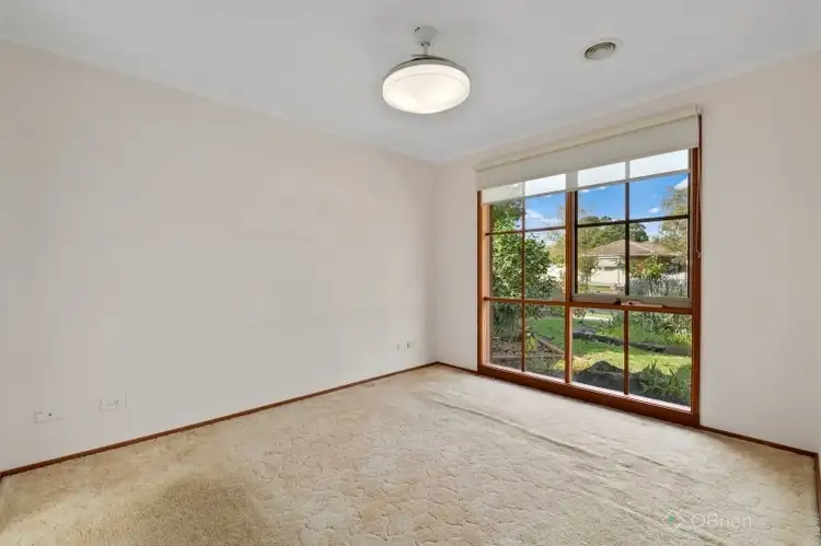 Sixth view of Homely house listing, 8 Amber Crescent, Narre Warren VIC 3805