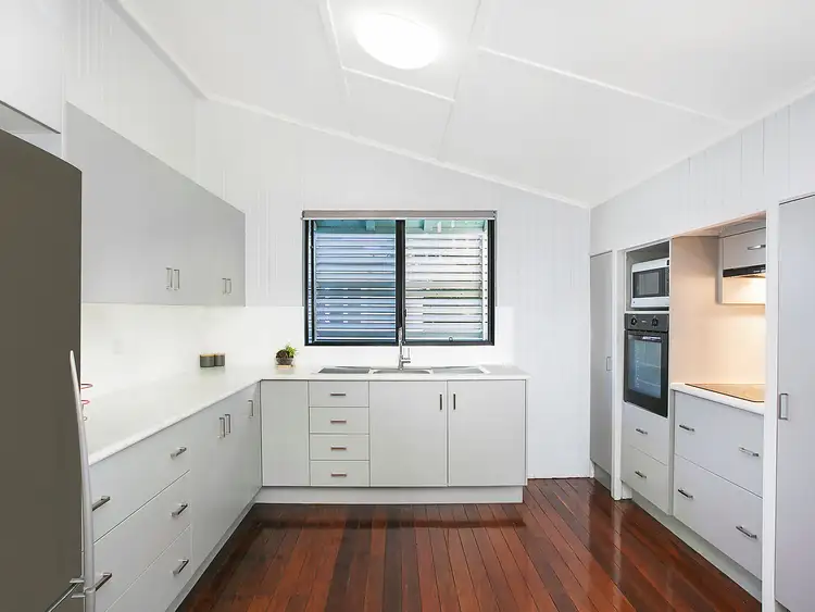 Second view of Homely house listing, 72 Main Street, Park Avenue QLD 4701