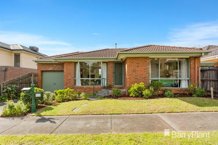 Main view of Homely unit listing, 2/13 Munro Avenue, Mount Waverley VIC 3149