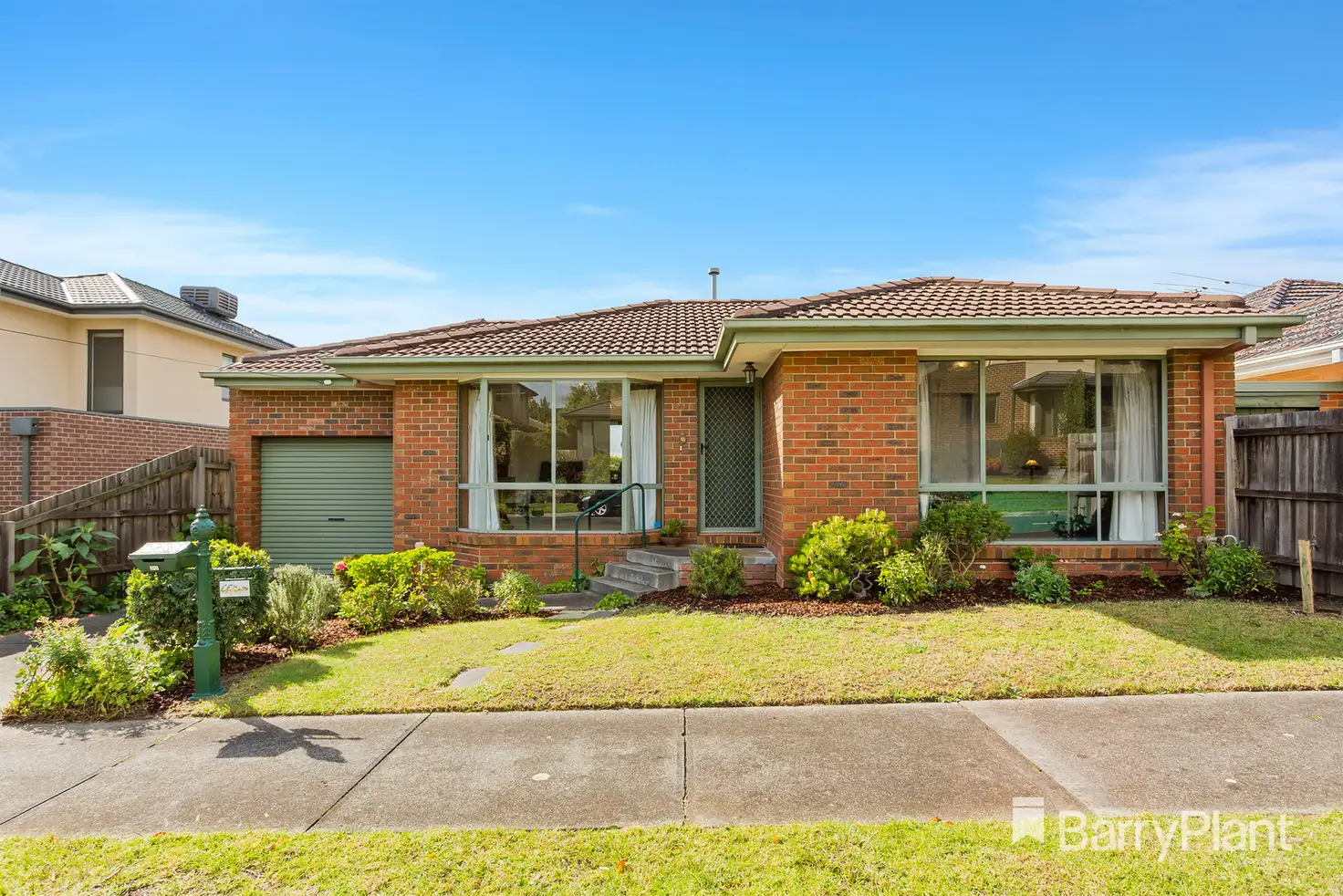 Main view of Homely unit listing, 2/13 Munro Avenue, Mount Waverley VIC 3149