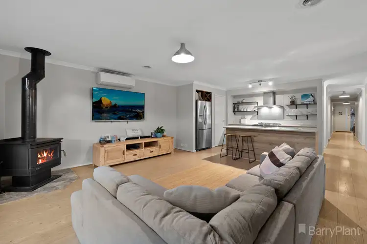 Fourth view of Homely house listing, 5 Callistemon Street, Officer VIC 3809