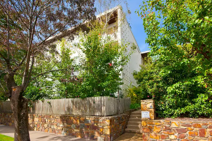 Main view of Homely apartment listing, 4/8 Washington Street, Toorak VIC 3142