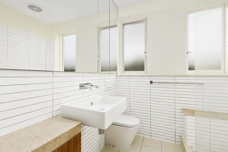 Fifth view of Homely apartment listing, 4/8 Washington Street, Toorak VIC 3142