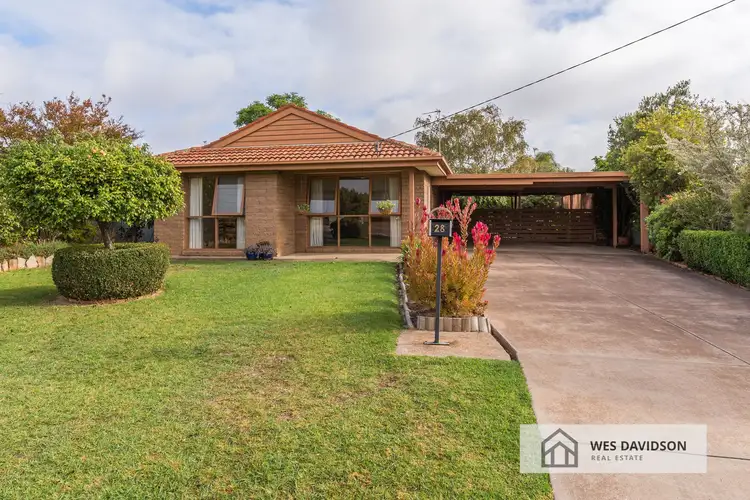 28 Derimal Street, Horsham VIC 3400