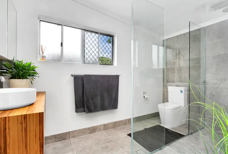 Fifth view of Homely house listing, 39 Dunbar Street, Mooroobool QLD 4870