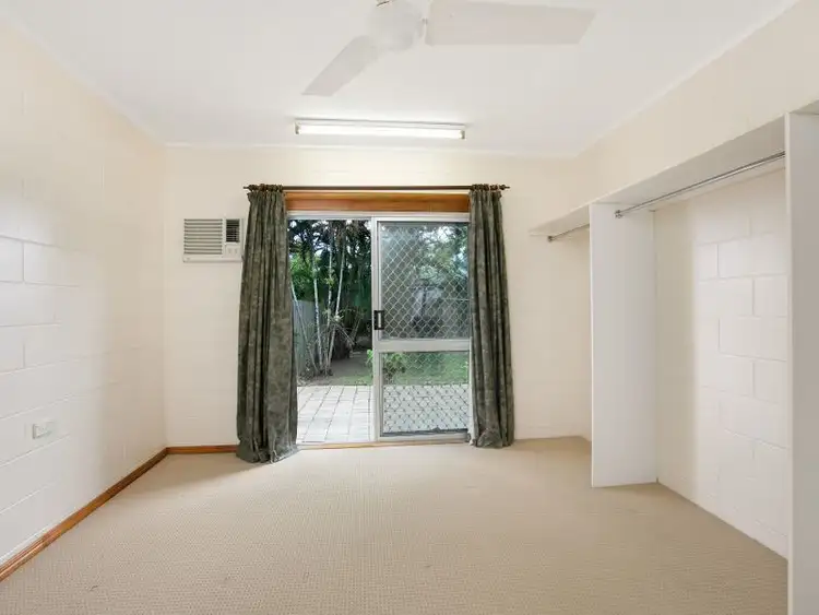 Fifth view of Homely semi-detached listing, 2/350 Mccoombe Street, Mooroobool QLD 4870