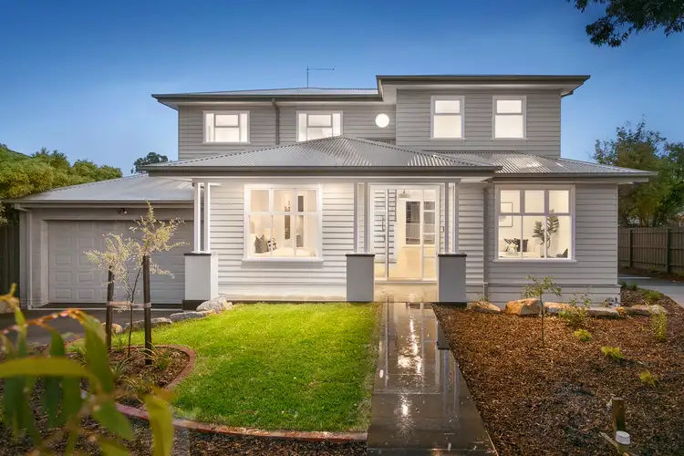 9 Rotherwood Avenue, Mitcham VIC 3132