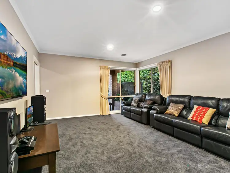 Sixth view of Homely house listing, 18 Kimberley Downs Court, Narre Warren South VIC 3805