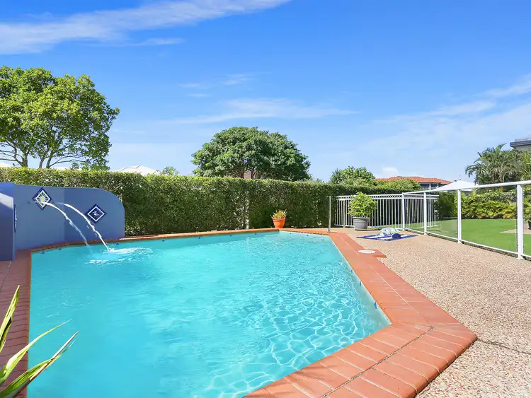 4 Olympic Lane, Pelican Waters QLD 4551