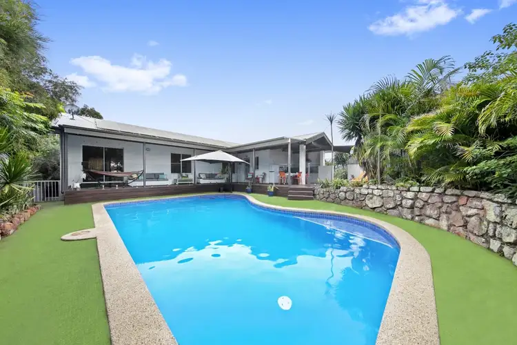 Second view of Homely house listing, 2 Dalveen Road, Bolwarra Heights NSW 2320