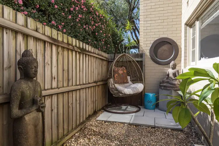 Main view of Homely apartment listing, 2/7 Spruson Street, Neutral Bay NSW 2089