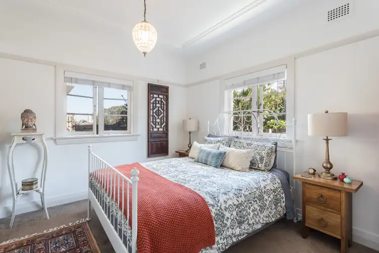 Fifth view of Homely apartment listing, 2/7 Spruson Street, Neutral Bay NSW 2089