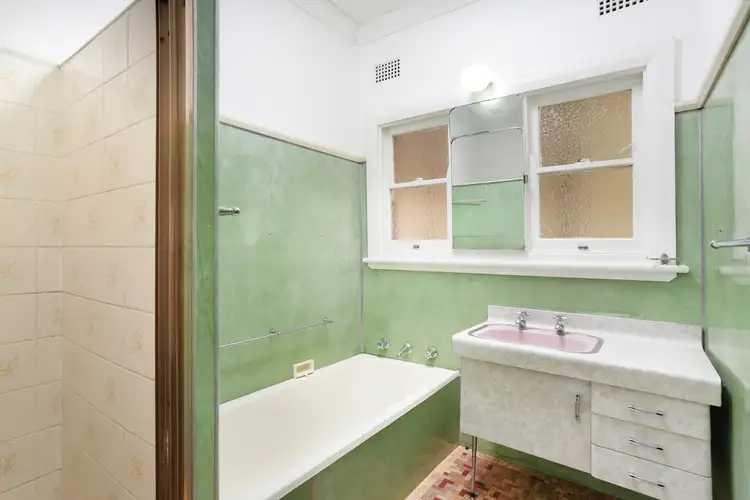 Fourth view of Homely house listing, 50 Figtree Crescent, Figtree NSW 2525