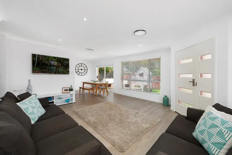 1/8 Henrietta Street, Towradgi NSW 2518