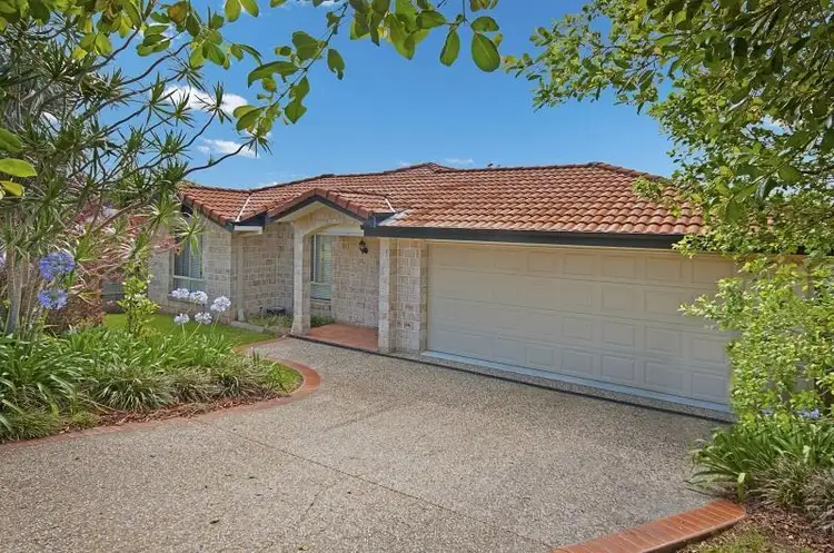 73 Montwood Drive