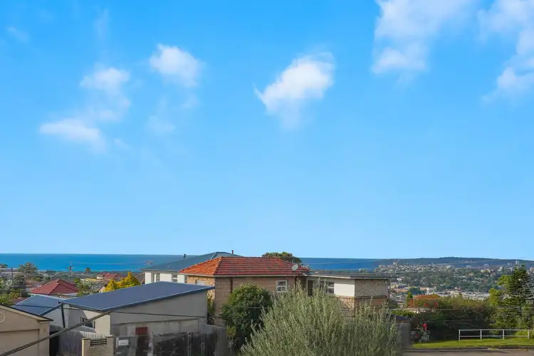 Sixth view of Homely house listing, 2 Lascelles Road, Narraweena NSW 2099