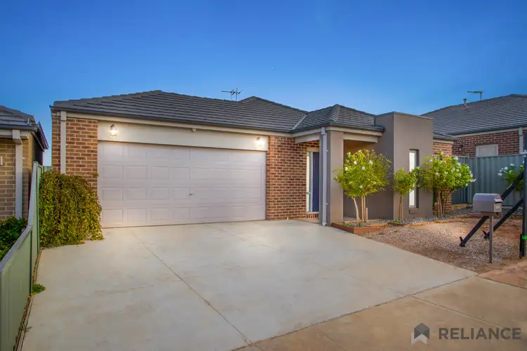 7 Hakea Close, Maddingley VIC 3340