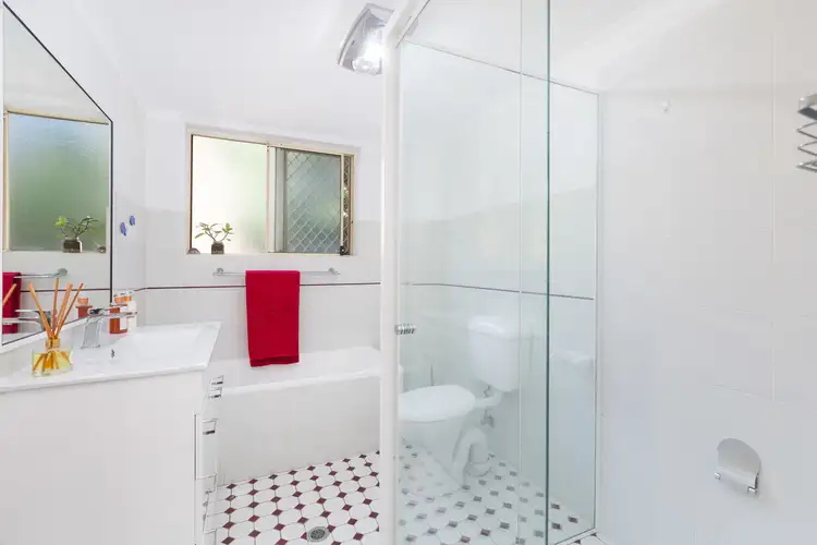 Fifth view of Homely apartment listing, 2/156 Willarong Road, Caringbah NSW 2229