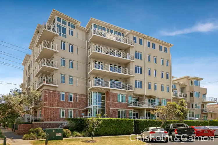 8/39 Esplanade East, Port Melbourne VIC 3207