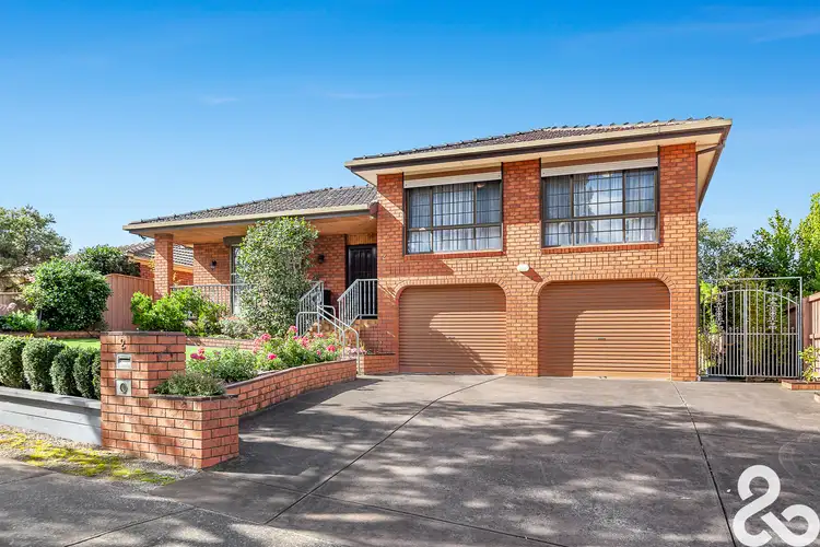 2 Redleap Avenue, Mill Park VIC 3082